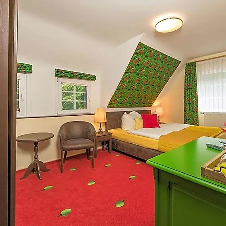Otel Berghof Gruener Baum
